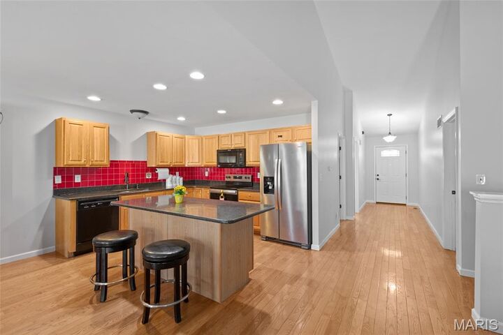 Property Photo:  17 Parkville Lane  MO 63028 