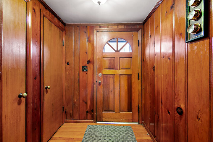 Property Photo:  212 S Blaine Avenue  IL 60915 