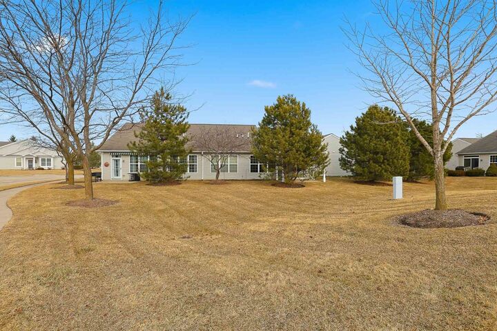 Property Photo:  13370 Arboretum Lane  IL 60142 