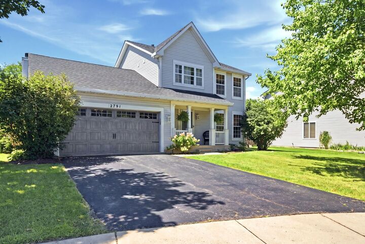 Property Photo: 2791 Squaw Valley Trail IL 60503
