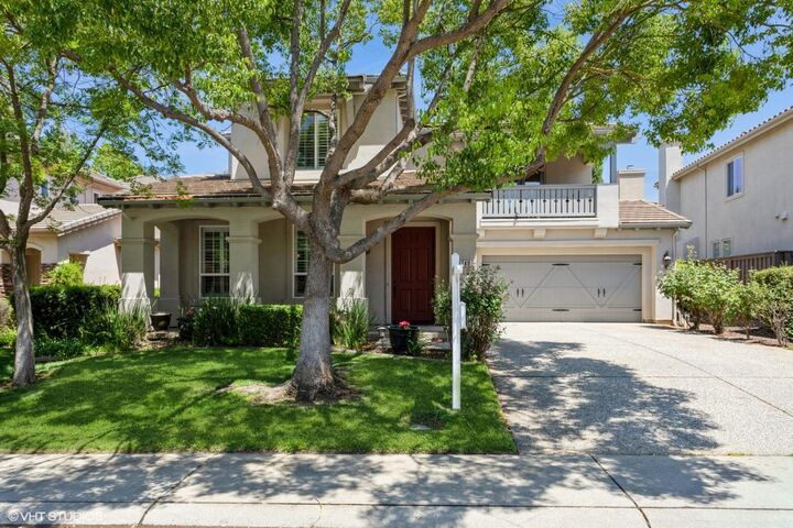 Property Photo: 1740 Langholm Way CA 95630