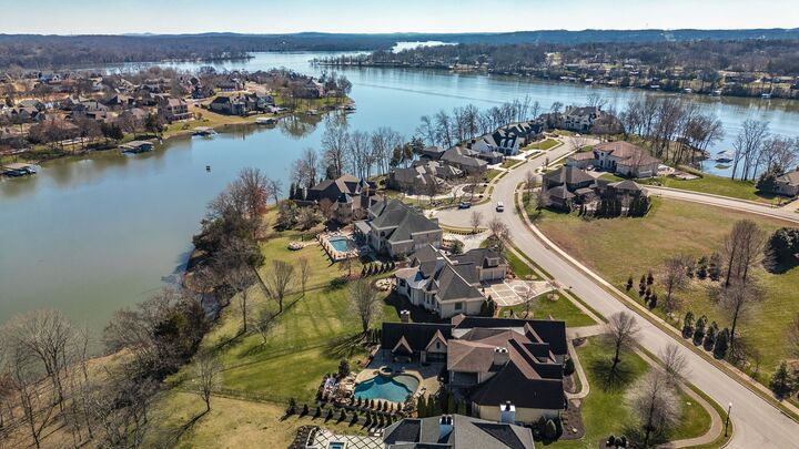 Property Photo:  1455 Rozella Way  TN 37066 