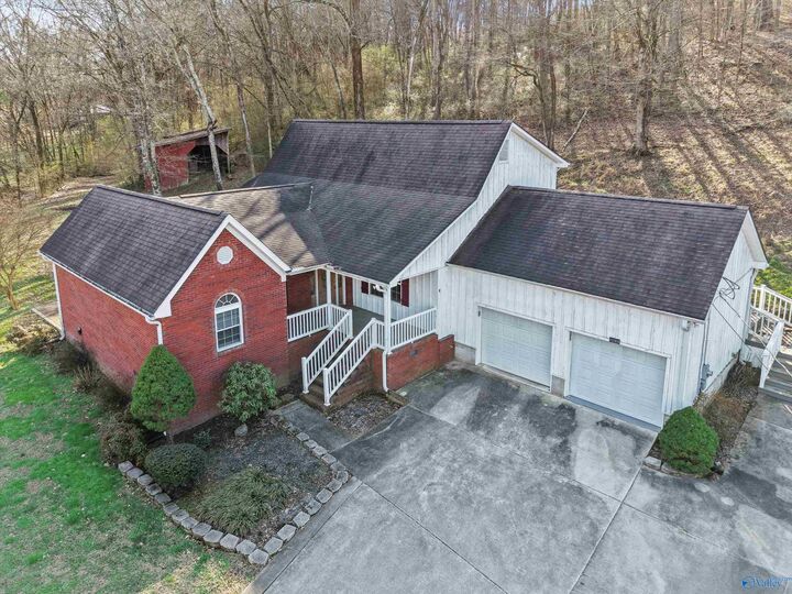 Property Photo:  18518 Camellia Way  AL 35620 