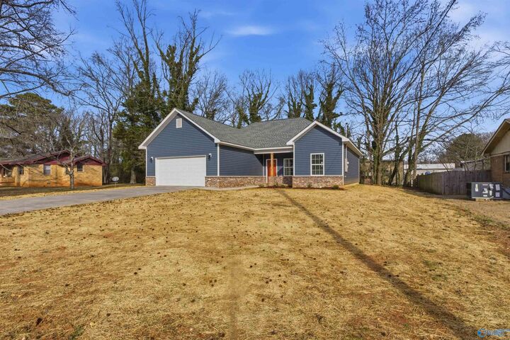 Property Photo:  1702 Lydia Drive NW  AL 35816 