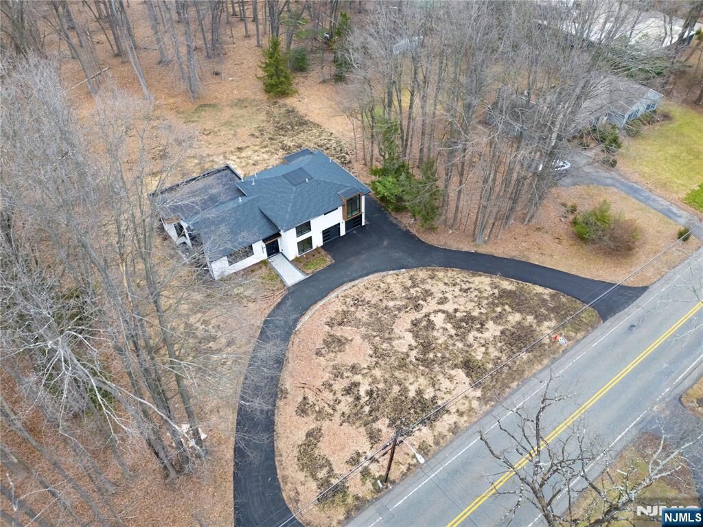 Property Photo:  156 Park Road  NJ 07054 