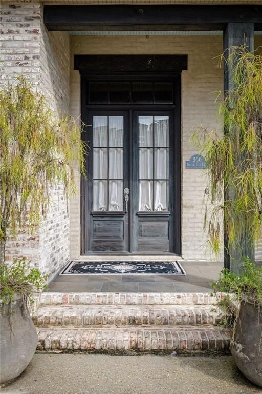 Property Photo: 500 Tallow Tree Drive LA 70447