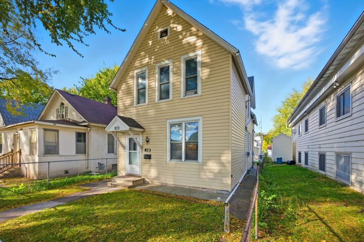 Property Photo: 873 Sherburne Avenue MN 55104