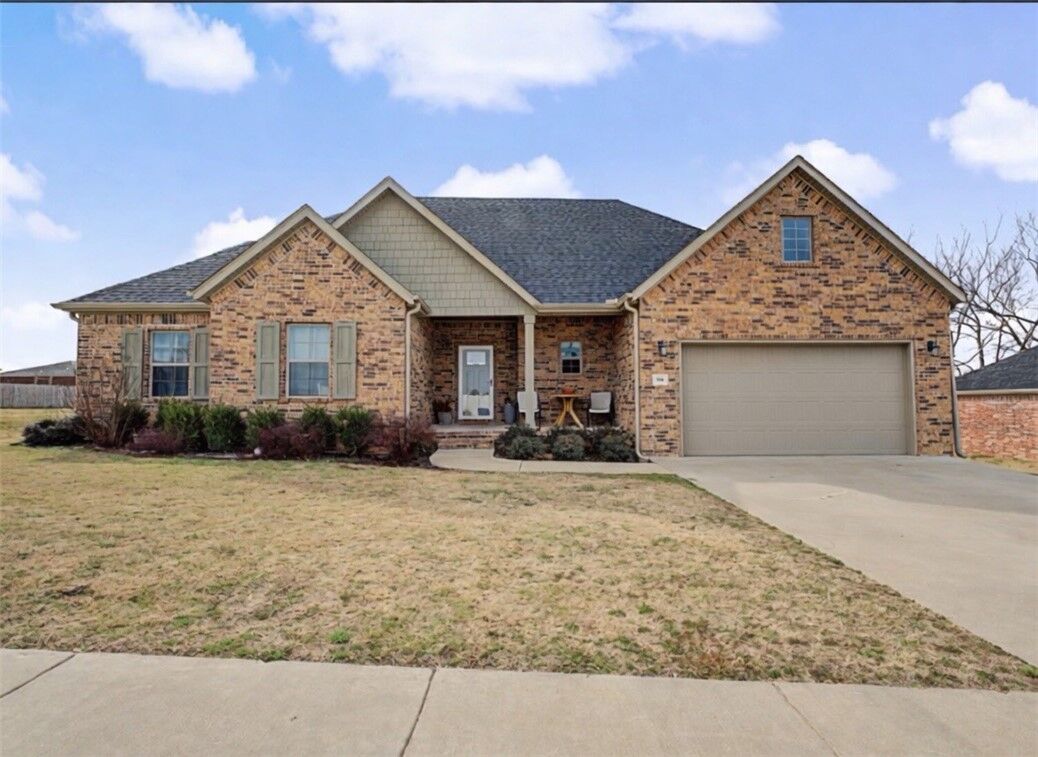 Property Photo:  908 Fallon Street  AR 72761 