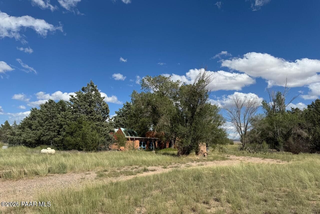 Property Photo: 1327 E Granite Creek Lane AZ 86323