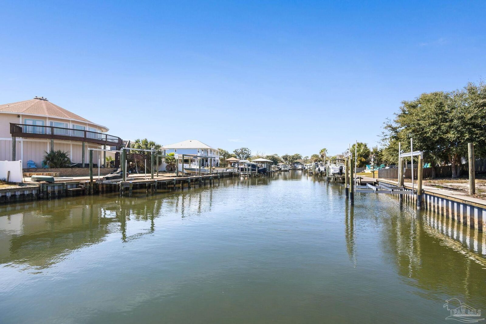 Property Photo:  3367 Circle Dr  FL 32563 