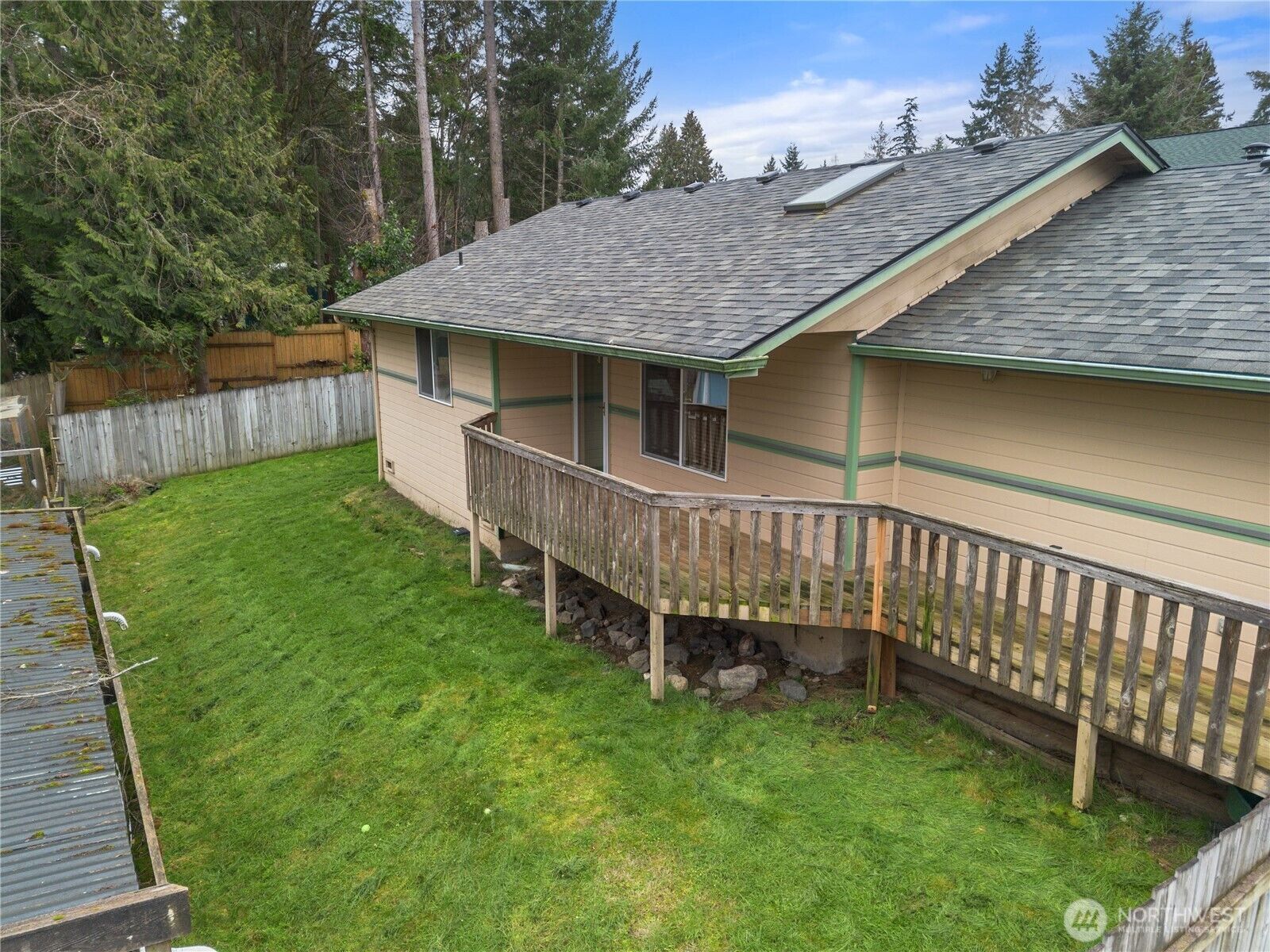 Property Photo:  7350 E Raintree Lane  WA 98366 