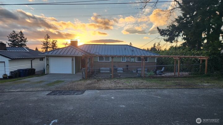 Property Photo:  20913  3rd Avenue S  WA 98198 