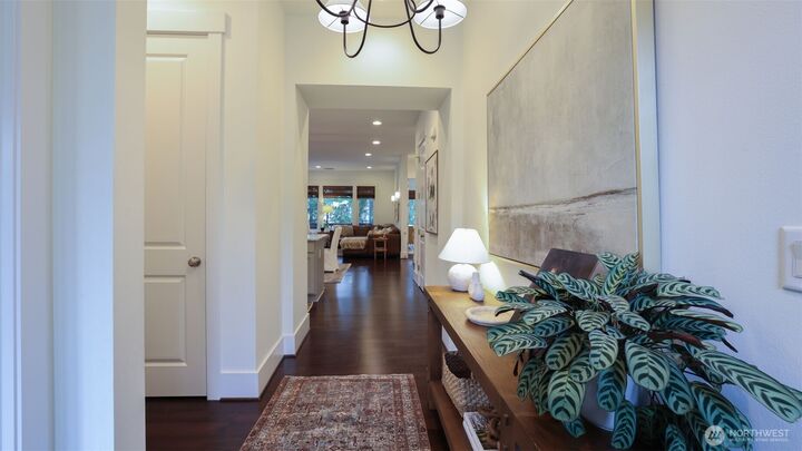 Property Photo:  629  Field Place NE  WA 98059 