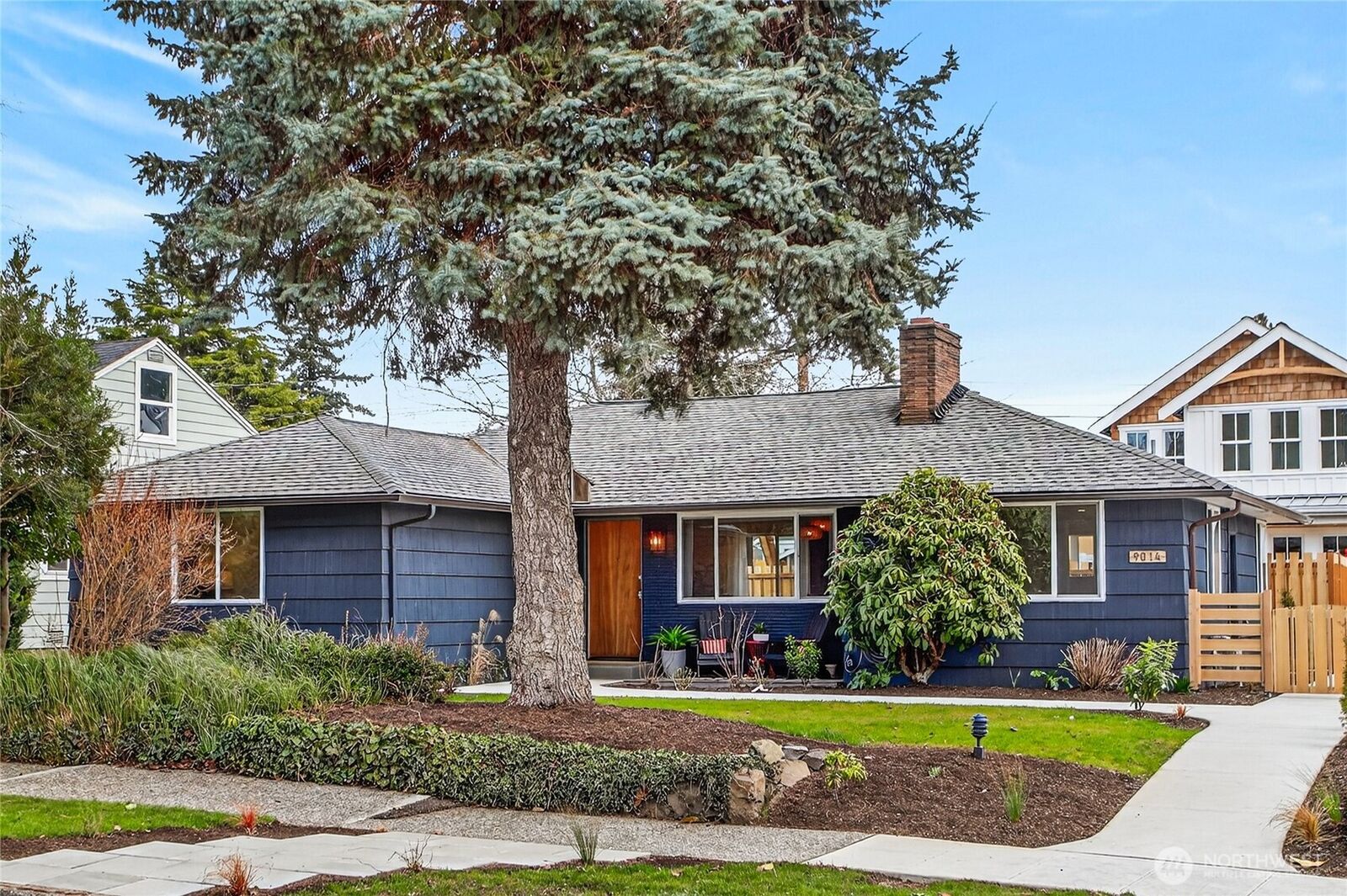 Property Photo: 9014 34th Avenue SW WA 98126