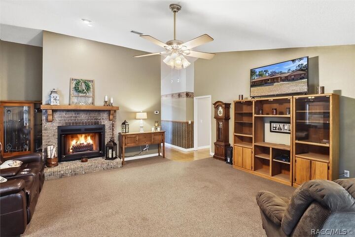 Property Photo:  5717 W Nobis Circle  FL 34448 