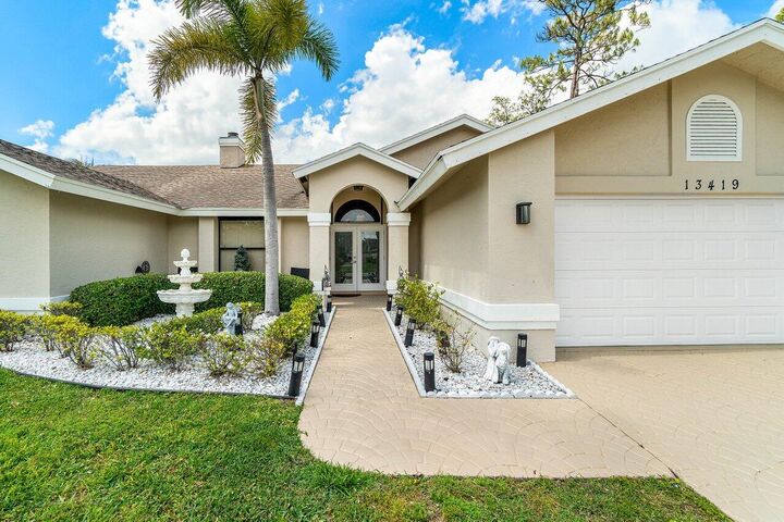 Property Photo: 13419 Northumberland Circle FL 33414