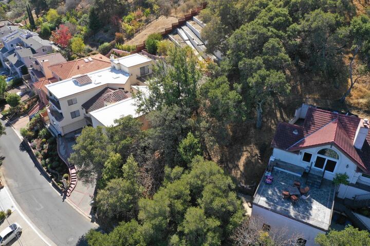 Property Photo:  39 Madera  CA 94070 