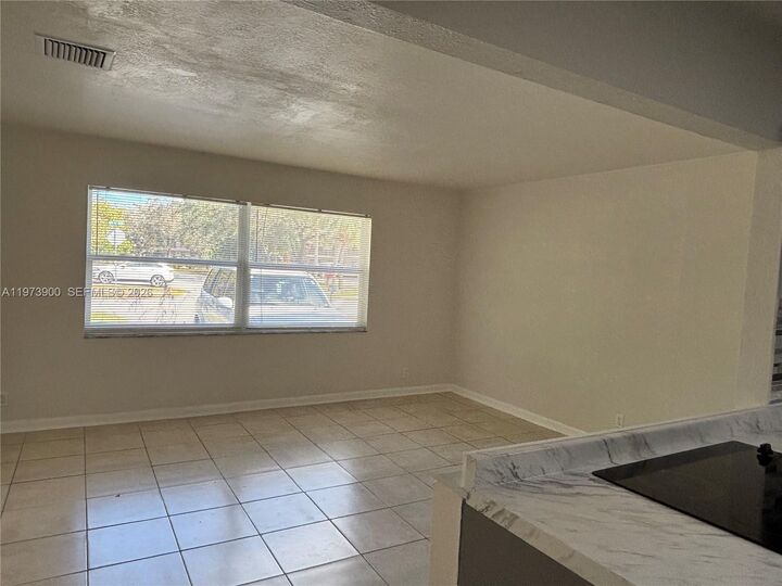 Property Photo: 543 SW 61st Ter FL 33068