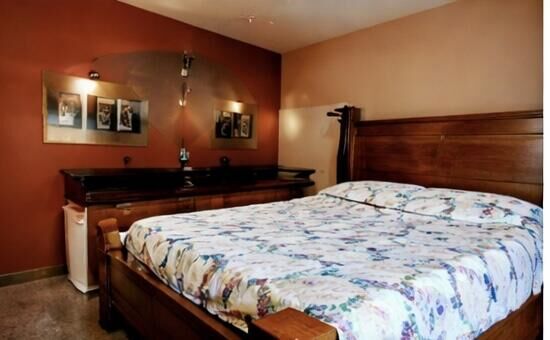 Property Photo: 9101 E State Highway 90 MO 64856