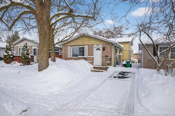 Property Photo: 232 Spencley'S Lane ON K9H 1R9