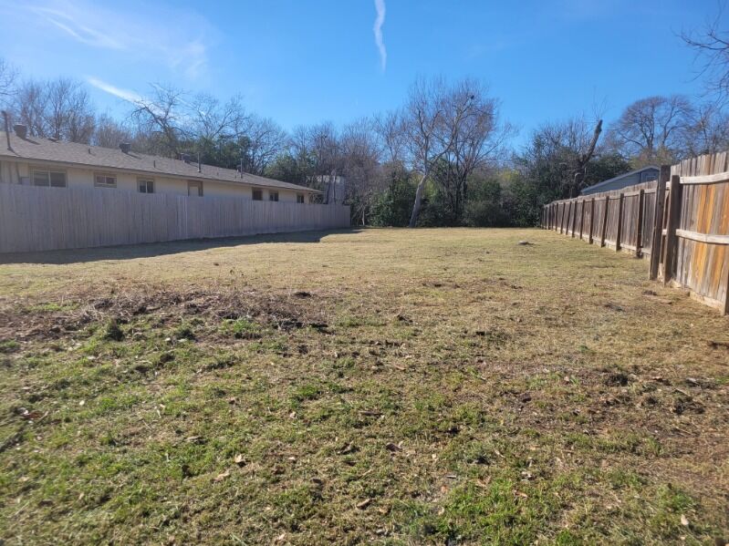 Property Photo:  5606 1/2 Joe Sayers Avenue  TX 78756 