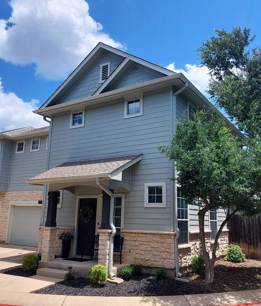 Property Photo: 8518 Cahill Drive 43 TX 78729