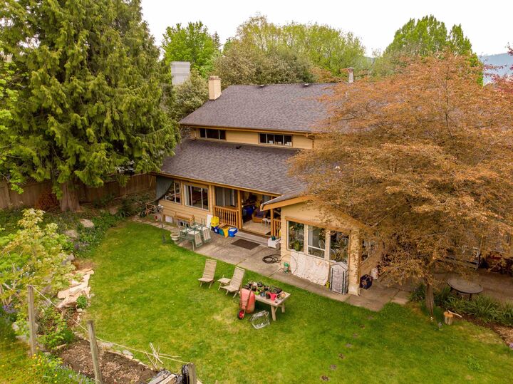Property Photo: 1020 Wolfe Avenue BC V6H 1V7
