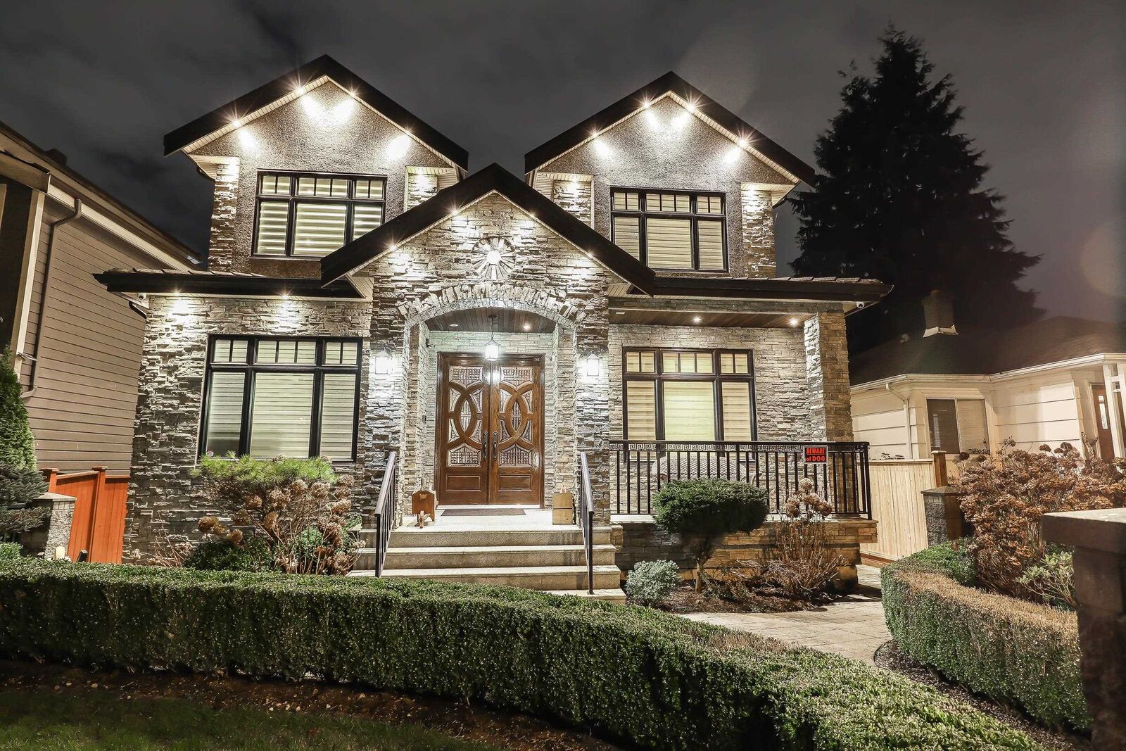 Property Photo: 66 W 44th Avenue BC V5Y 2V1