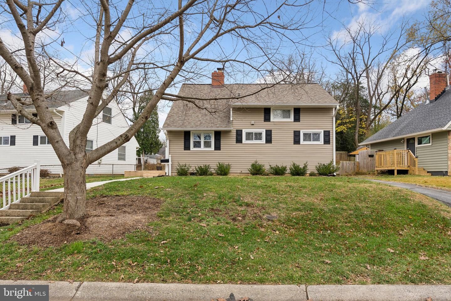 Property Photo:  5716 Crawford Drive  MD 20851 