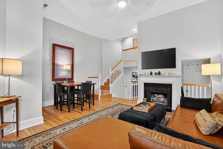 Property Photo: 905 South Carolina Avenue SE 6 DC 20003