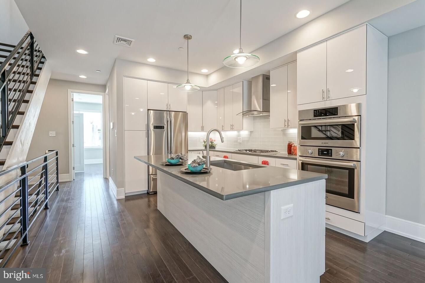 Property Photo: 1006 S 17th Street B PA 19146