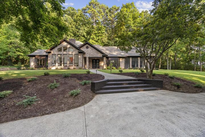 Property Photo: 122 Golf View Drive GA 30710