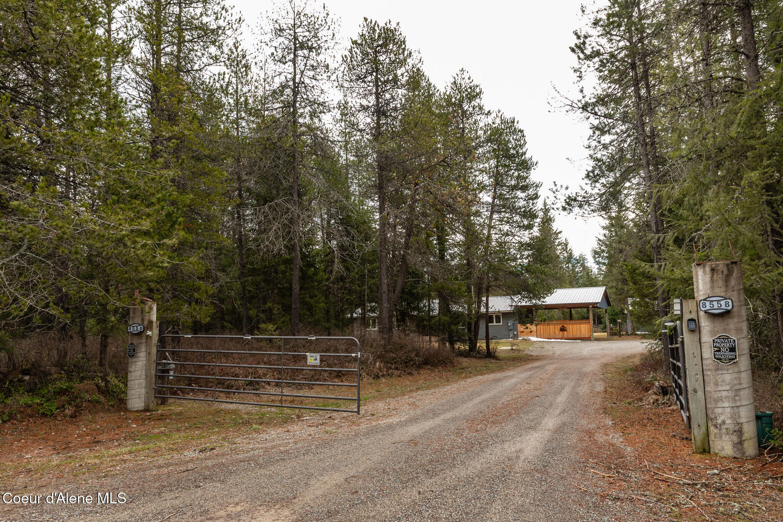 Property Photo: 8558 W Liberty Dr ID 83869