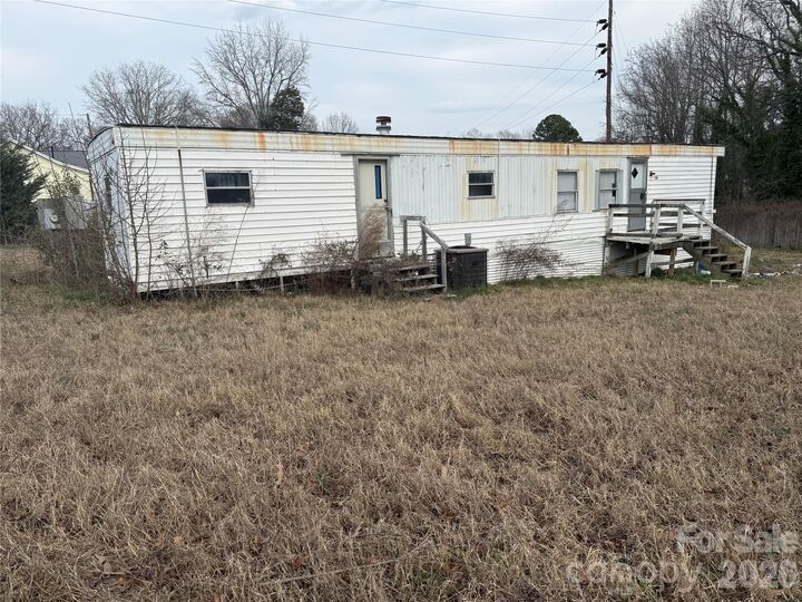 Property Photo: 100 Stella Street SC 29710