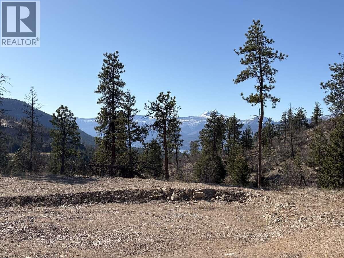 Property Photo:  172 Wildsong Crescent  BC V1H 0A8 
