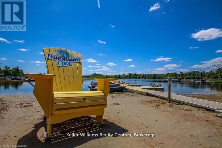 Property Photo: 13 Southline Avenue 157 ON N2Z 2X5