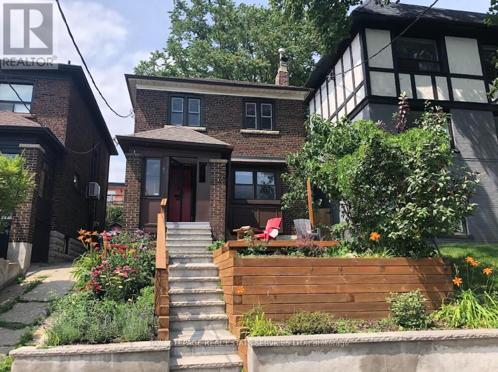 Property Photo:  40 Heydon Park Road  ON M6J 2C8 