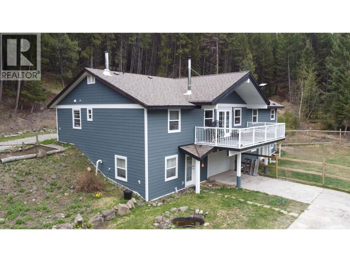 Property Photo: 6508 Horse Lake Road BC V0K 1X3