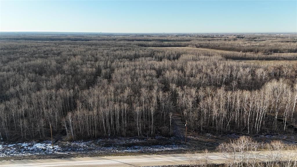 Property Photo:  22 Fuller Road  MB R0E 0M0 