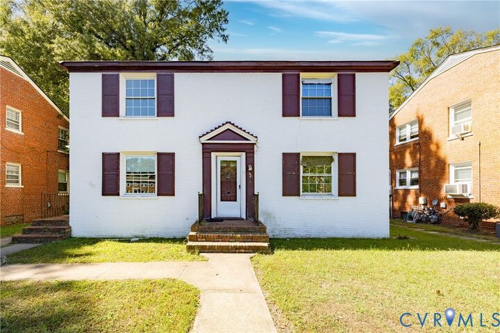 Property Photo: 4910 Chamberlayne Avenue VA 23227