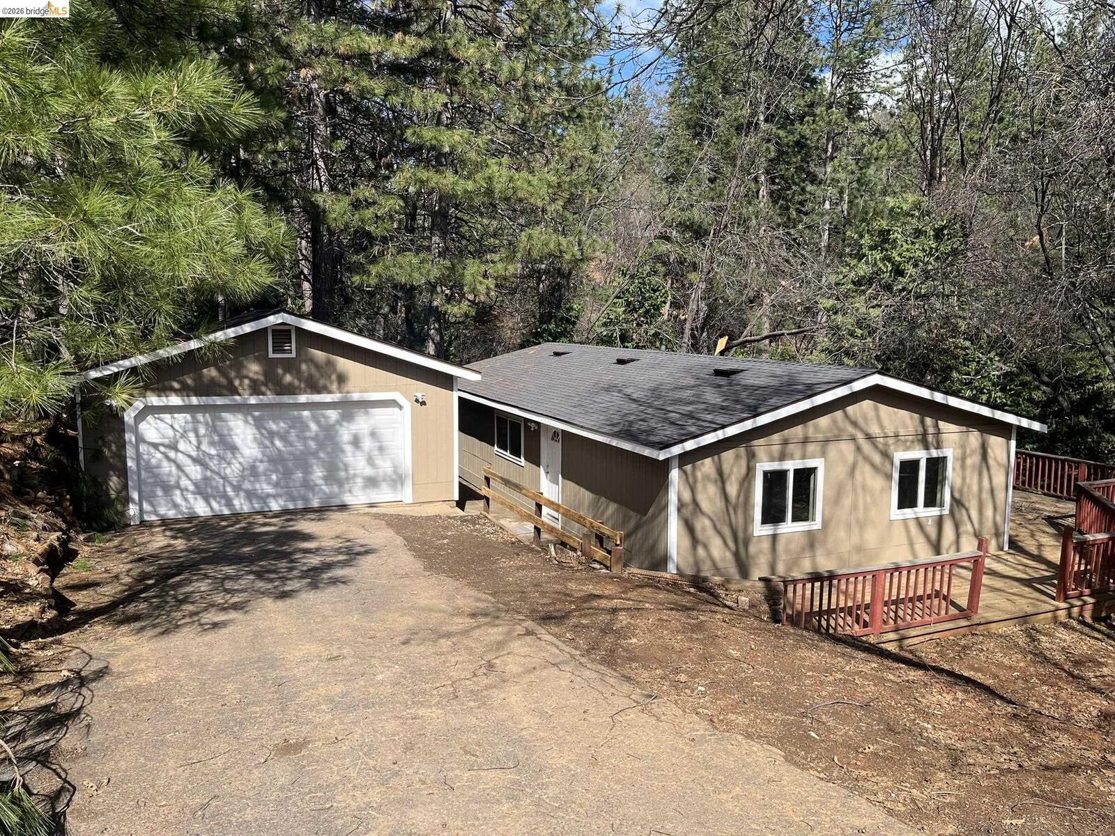 Property Photo:  23981 Oxbow Ln  CA 95370 