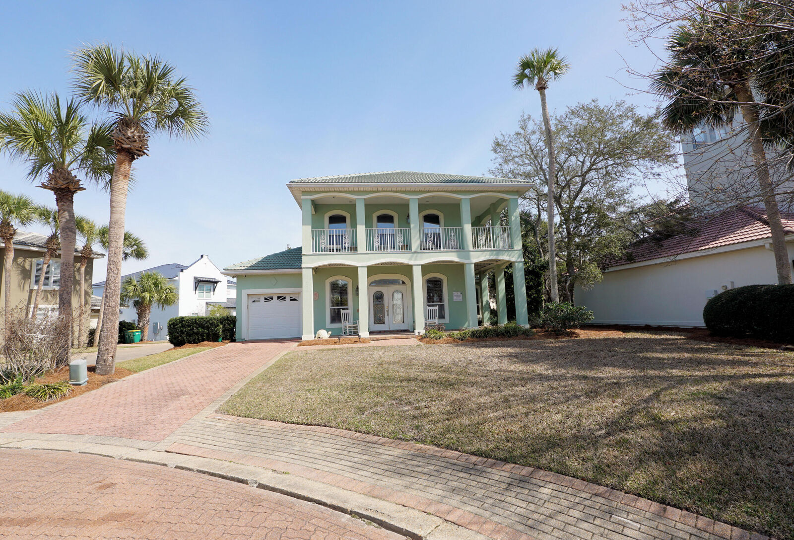 Property Photo: 4629 Sunset Pointe FL 32541