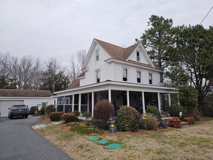 Property Photo: 29138 Phillips Dr VA 23410