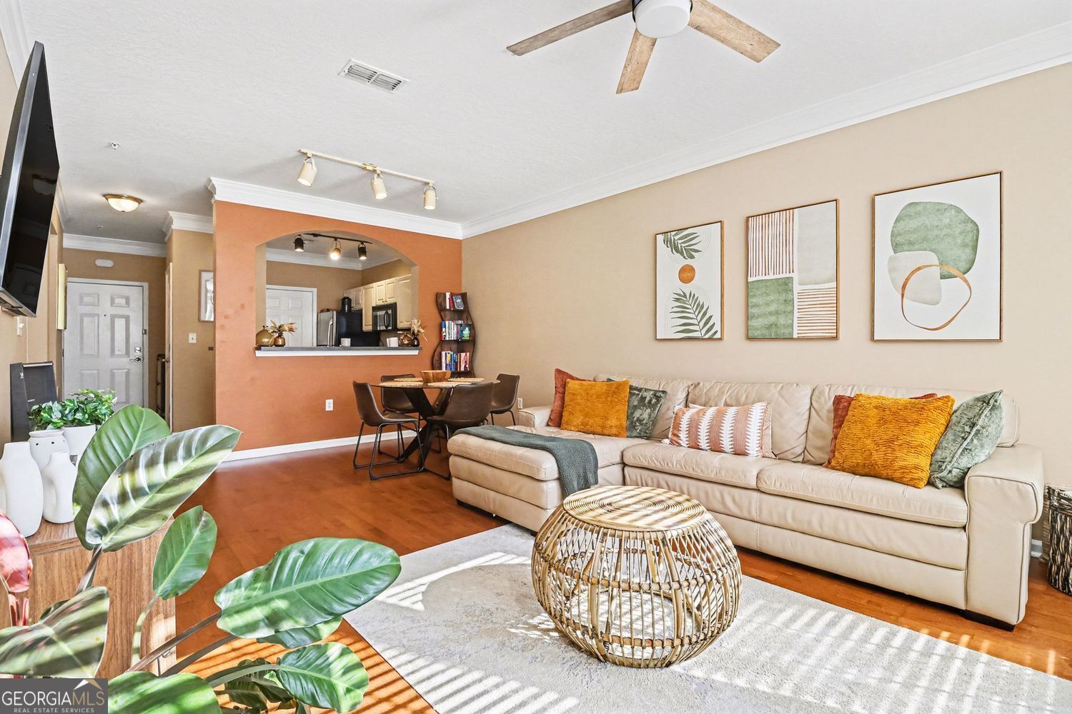 Property Photo:  1319 Westchester Ridge NE  GA 30329 