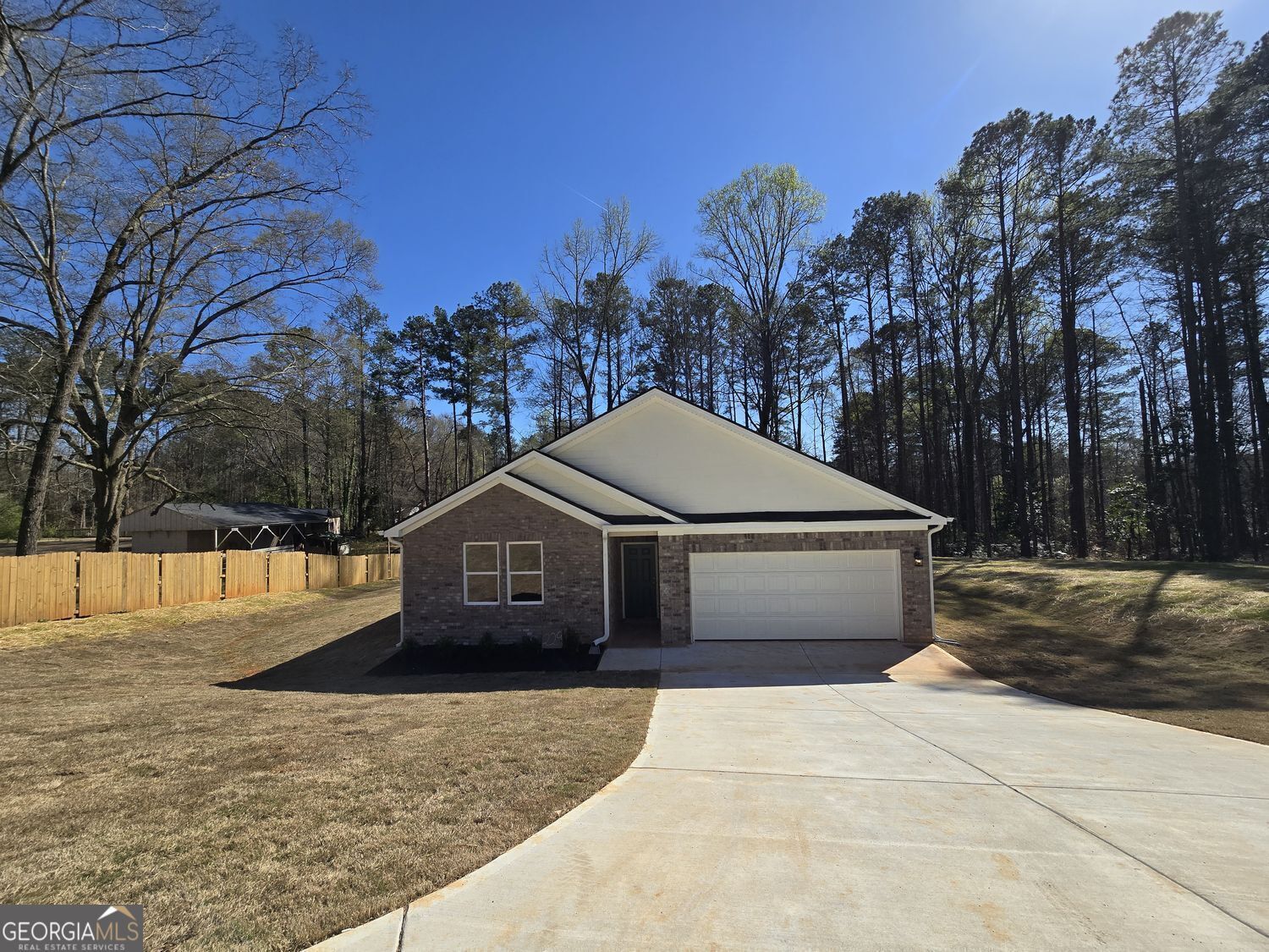 Property Photo:  229 Swan Lake Road  GA 30281 