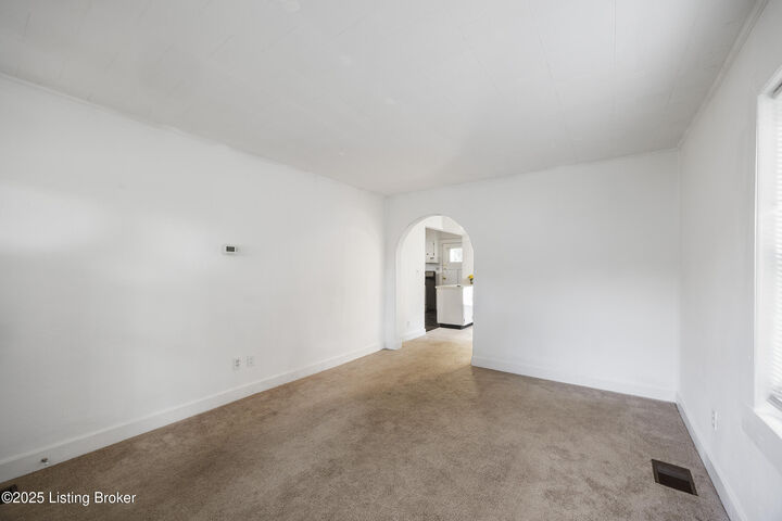 Property Photo:  1125 W Whitney Ave  KY 40215 