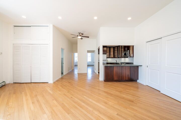 Property Photo: 412 Washington St 3A NJ 07030