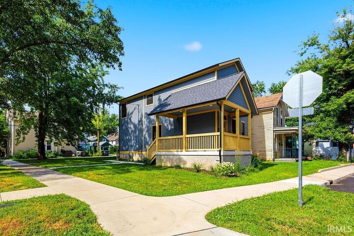 Property Photo:  838 Lavina Street  IN 46802-4029 