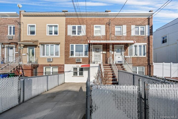 Property Photo:  156 Revere Avenue  NY 10465 