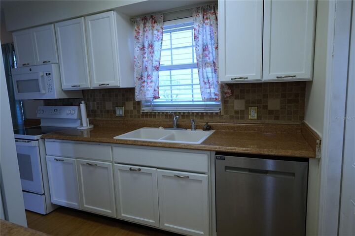 Property Photo:  3074 Perdue Terrace  FL 33983 